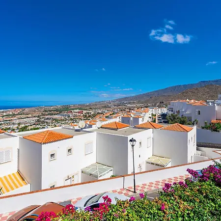 Bellarosa Sunset Ocean View In With Airco, Garage Апартаменты