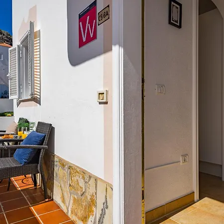 Апартаменты Bellarosa Sunset Ocean View In With Airco, Garage